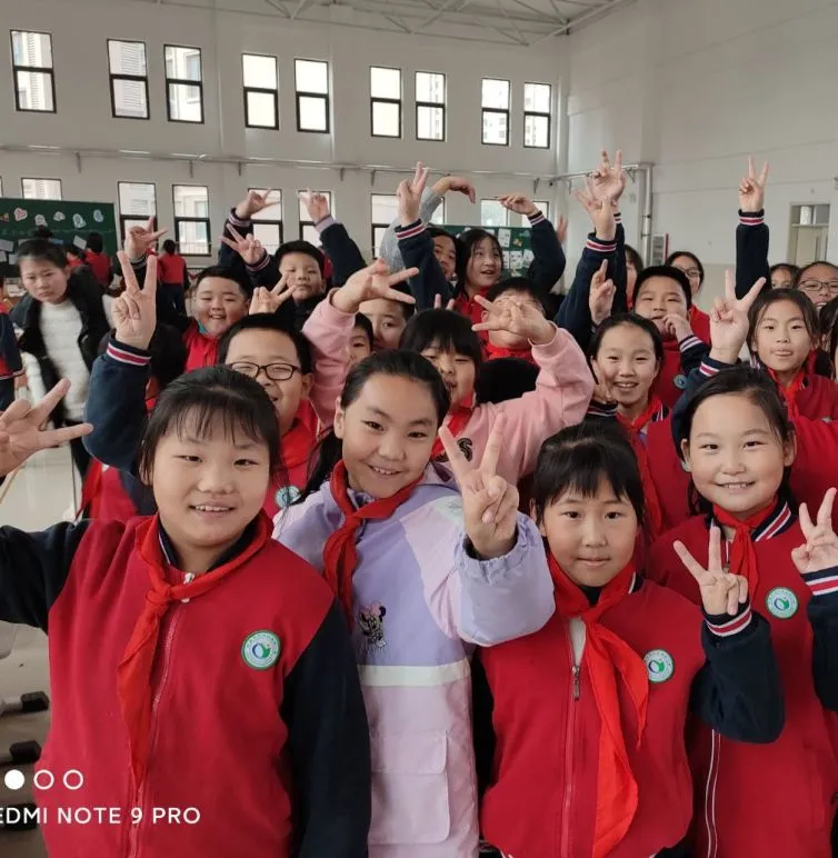 玩转科技点亮梦想济南市市中区泉欣小学第二届科技节纪实