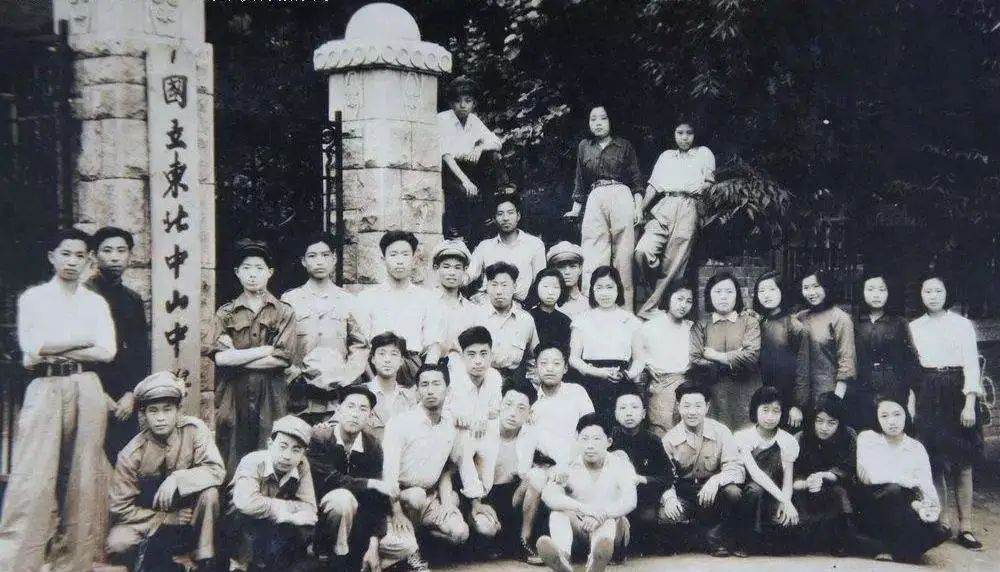 高华：这部书，是一份极具历史和人文价值的个人总结