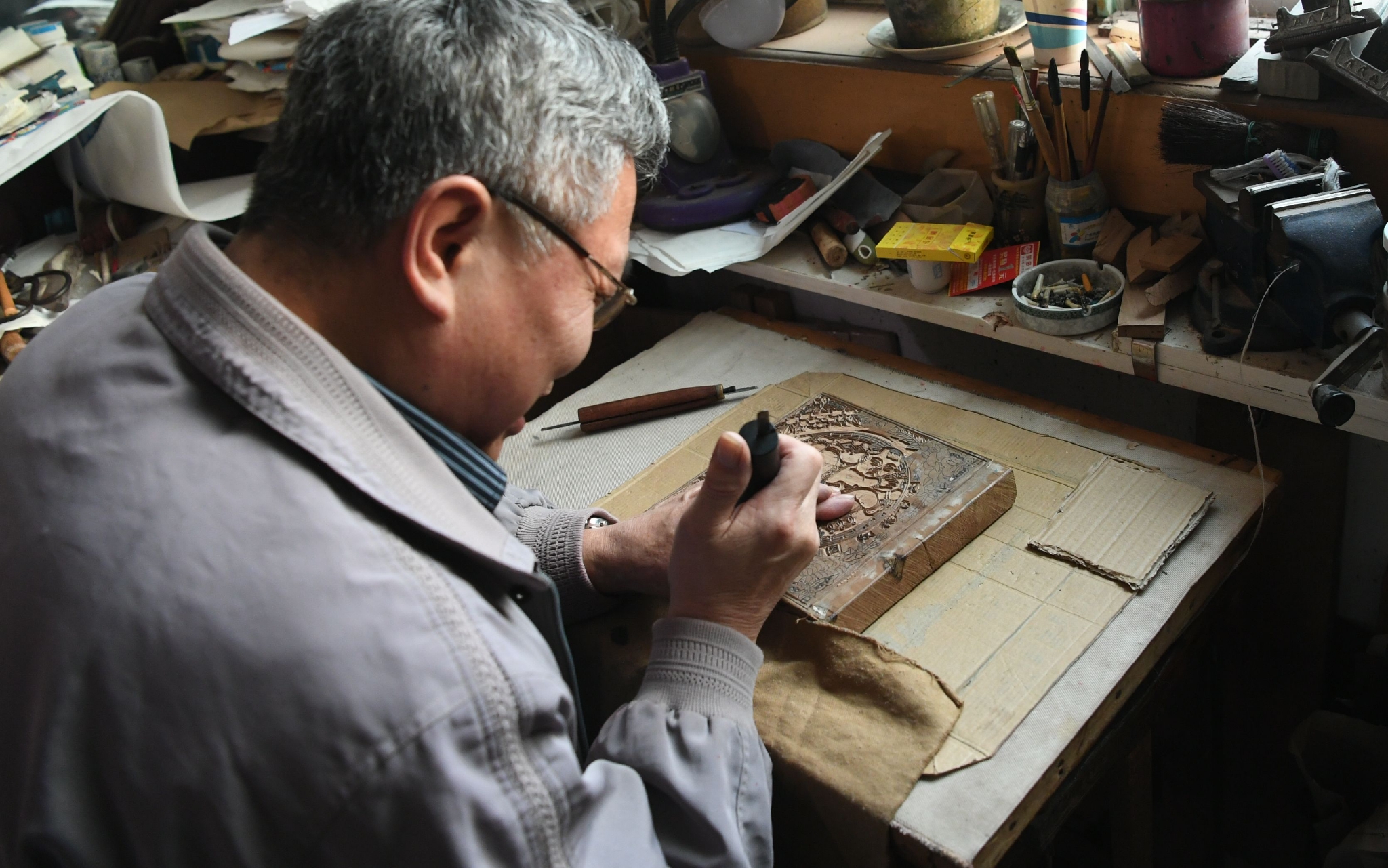 武强年画那些被收藏的木版永远不会再沾上颜料了