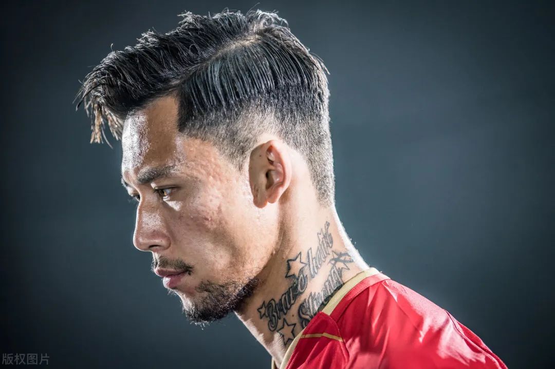 张琳芃纹身特别多,要是被抓了典型,肯定是无缘国家队集训.