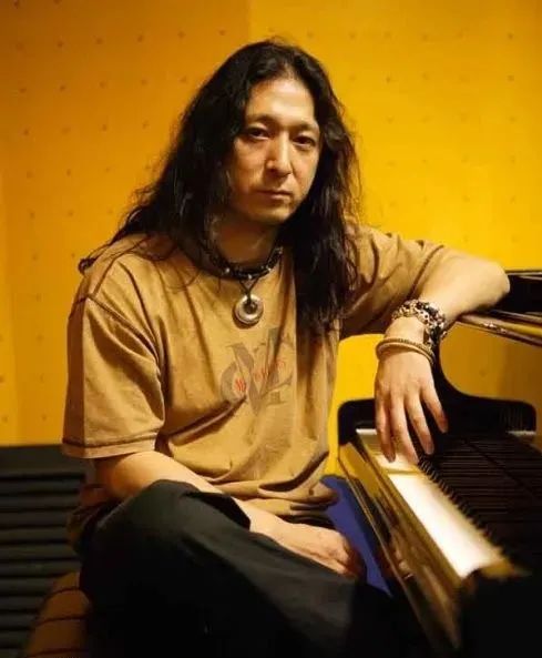 献给敬爱的周总理！这首经典作品催人泪下，被刘欢、戴玉强、韩红等唱响全国……休闲区蓝鸢梦想 - Www.slyday.coM