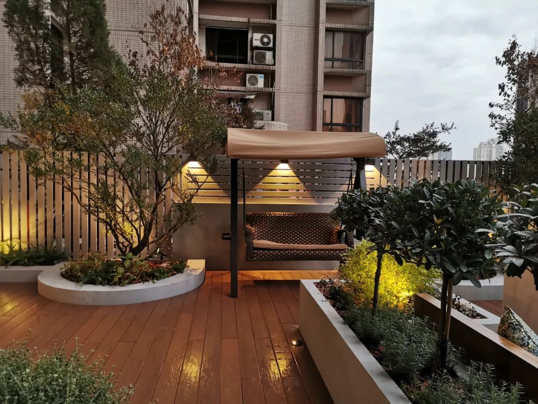 园集奖优秀作品在闹市区造一个实用的露台花园与家人共享生活的美好