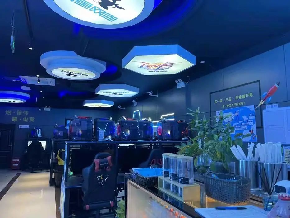 yvr dk1,能拯救网鱼网咖吗?__财经头条