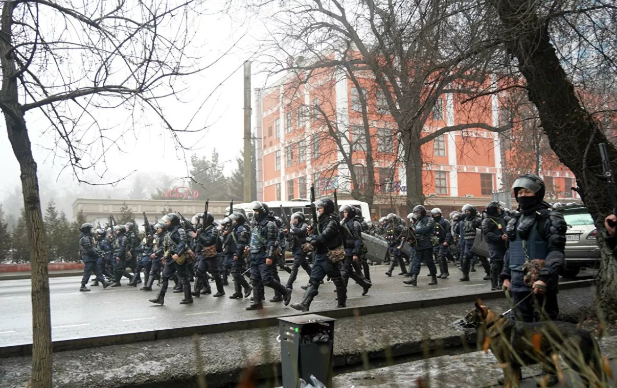 持续更新丨哈萨克斯坦骚乱已造成18名执法人员死亡 748人受伤休闲区蓝鸢梦想 - Www.slyday.coM