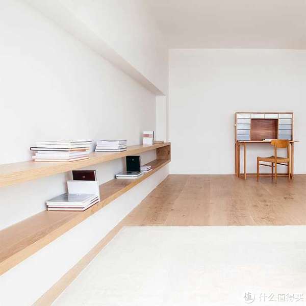 为什么越来越多年轻人装修，选择「去客厅化」？休闲区蓝鸢梦想 - Www.slyday.coM