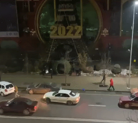 持续更新丨哈萨克斯坦骚乱已造成18名执法人员死亡 748人受伤休闲区蓝鸢梦想 - Www.slyday.coM