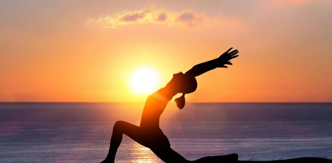 当你开始欣赏自己,所有的美好都会回到你的身上!