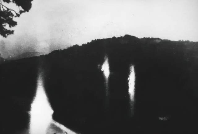 青海门源发生6.9级地震，震前1秒强光闪爆地平线，这是怎么回事？休闲区蓝鸢梦想 - Www.slyday.coM