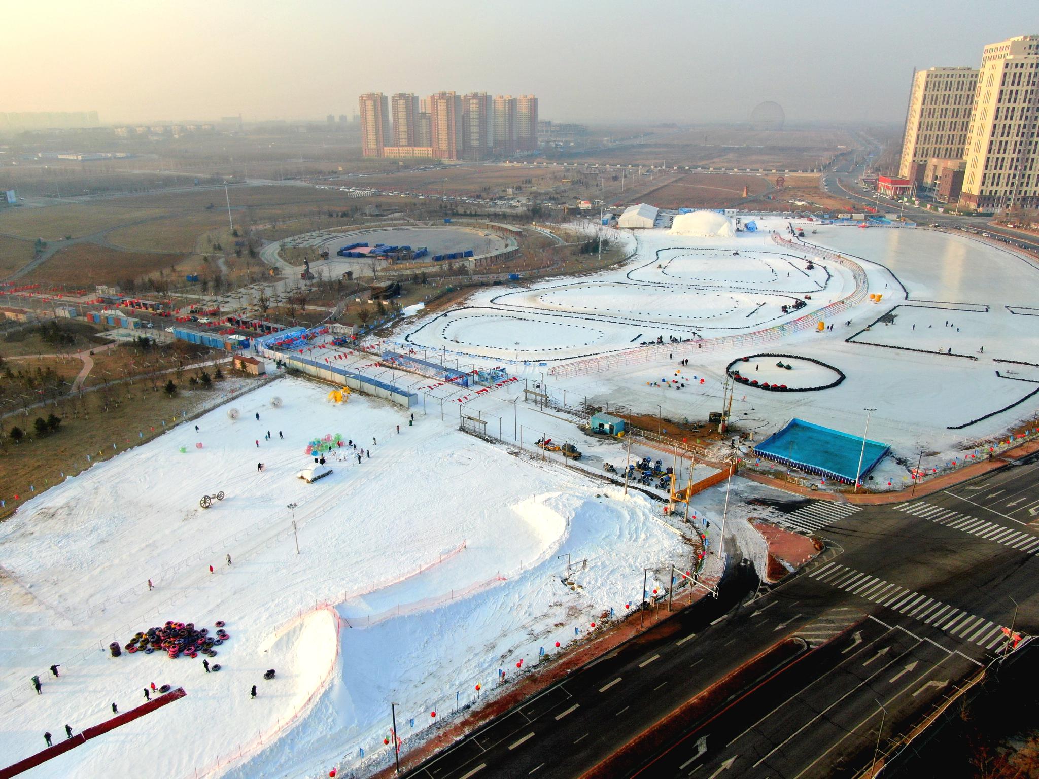 辽宁联合融媒体中心《航拍辽宁》——沈阳沈北花海冰雪嘉年华__财经