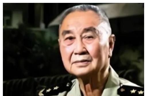 叶挺成就最高的儿子1988年授中将孙子是家喻户晓的大导演