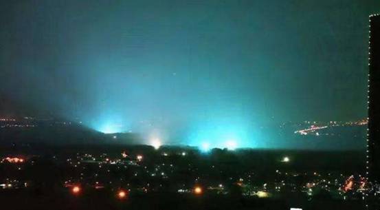 青海地震前出现“地震光”,强光将半边天空都照亮,还会大地震吗休闲区蓝鸢梦想 - Www.slyday.coM 青海地震前出现“地震光”,强光将半边天空都照亮,还会大地震吗休闲区蓝鸢梦想 - Www.slyday.coM