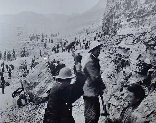 1959年10月10号,时任林县县委书记的杨贵发出"重新