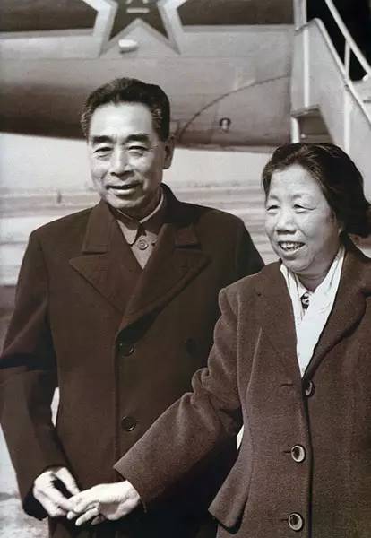 早读：海棠花祭 —— 纪念周恩来总理逝世46周年纪念日休闲区蓝鸢梦想 - Www.slyday.coM