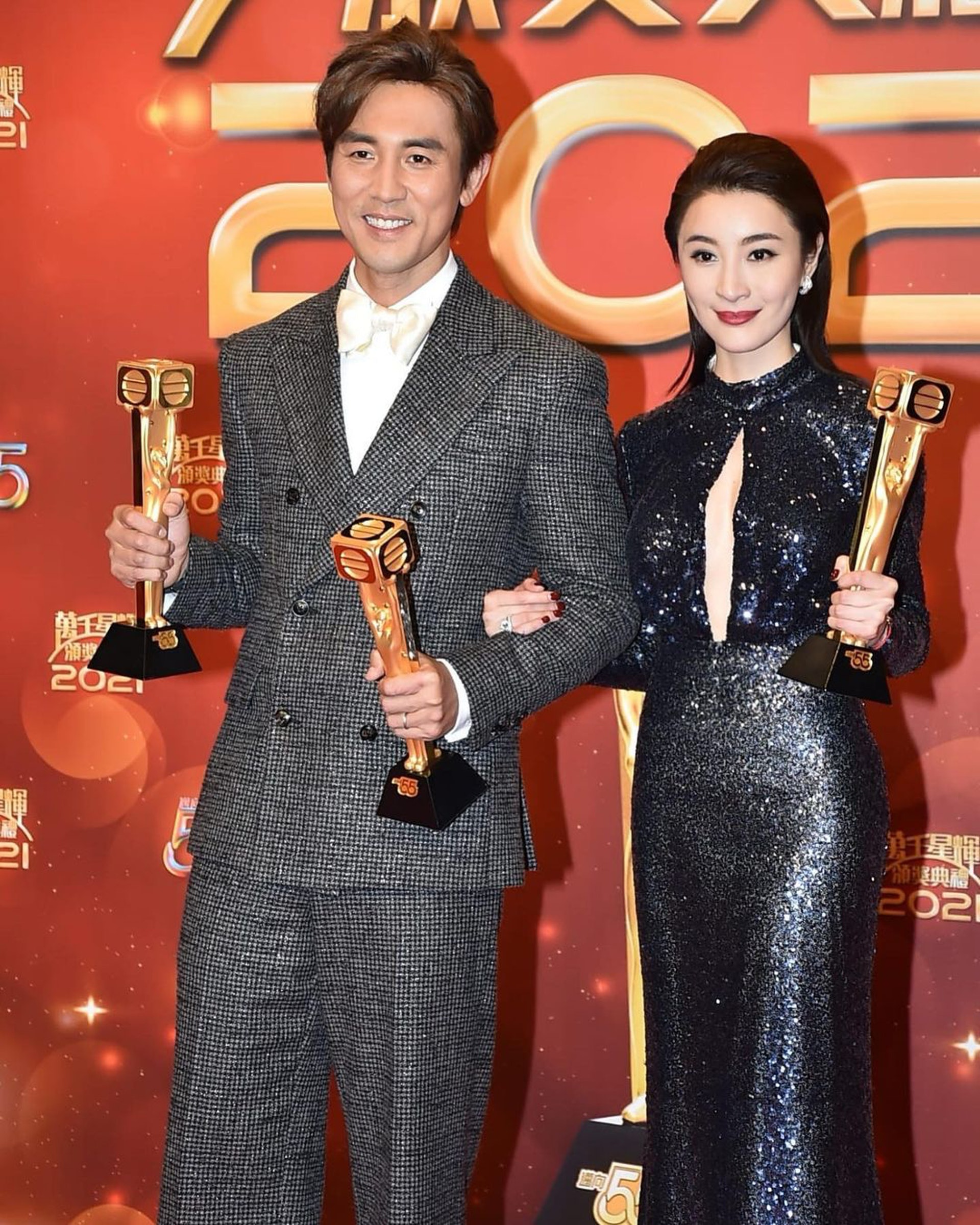 林夏薇发文回应夺视后争议,直言接受批评,网友踢爆她删评论休闲区蓝鸢梦想 - Www.slyday.coM 林夏薇发文回应夺视后争议,直言接受批评,网友踢爆她删评论休闲区蓝鸢梦想 - Www.slyday.coM