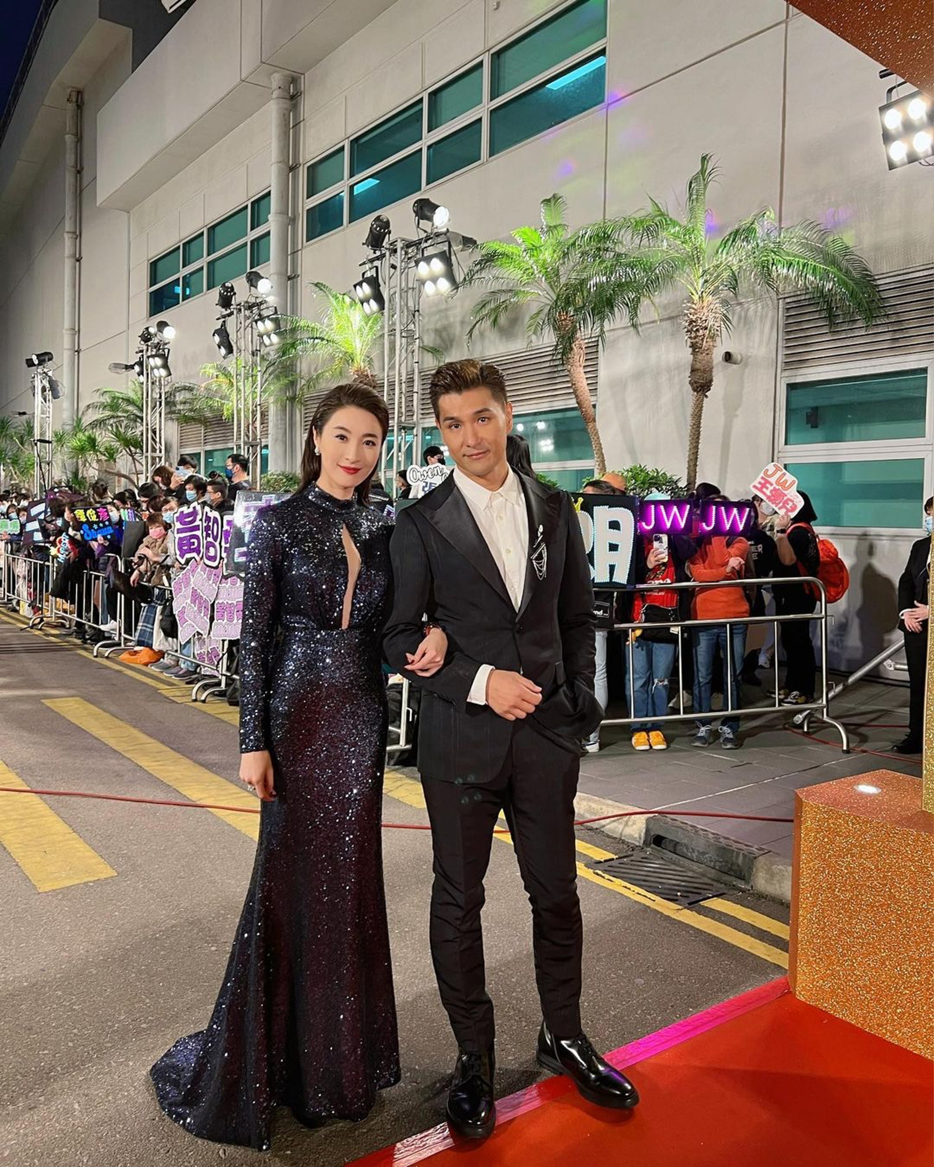 林夏薇发文回应夺视后争议,直言接受批评,网友踢爆她删评论休闲区蓝鸢梦想 - Www.slyday.coM 林夏薇发文回应夺视后争议,直言接受批评,网友踢爆她删评论休闲区蓝鸢梦想 - Www.slyday.coM