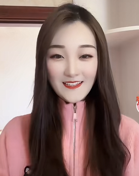 陈亚男曝大衣嫂私下录音被指心机重口中陪游榜一大哥或被深挖