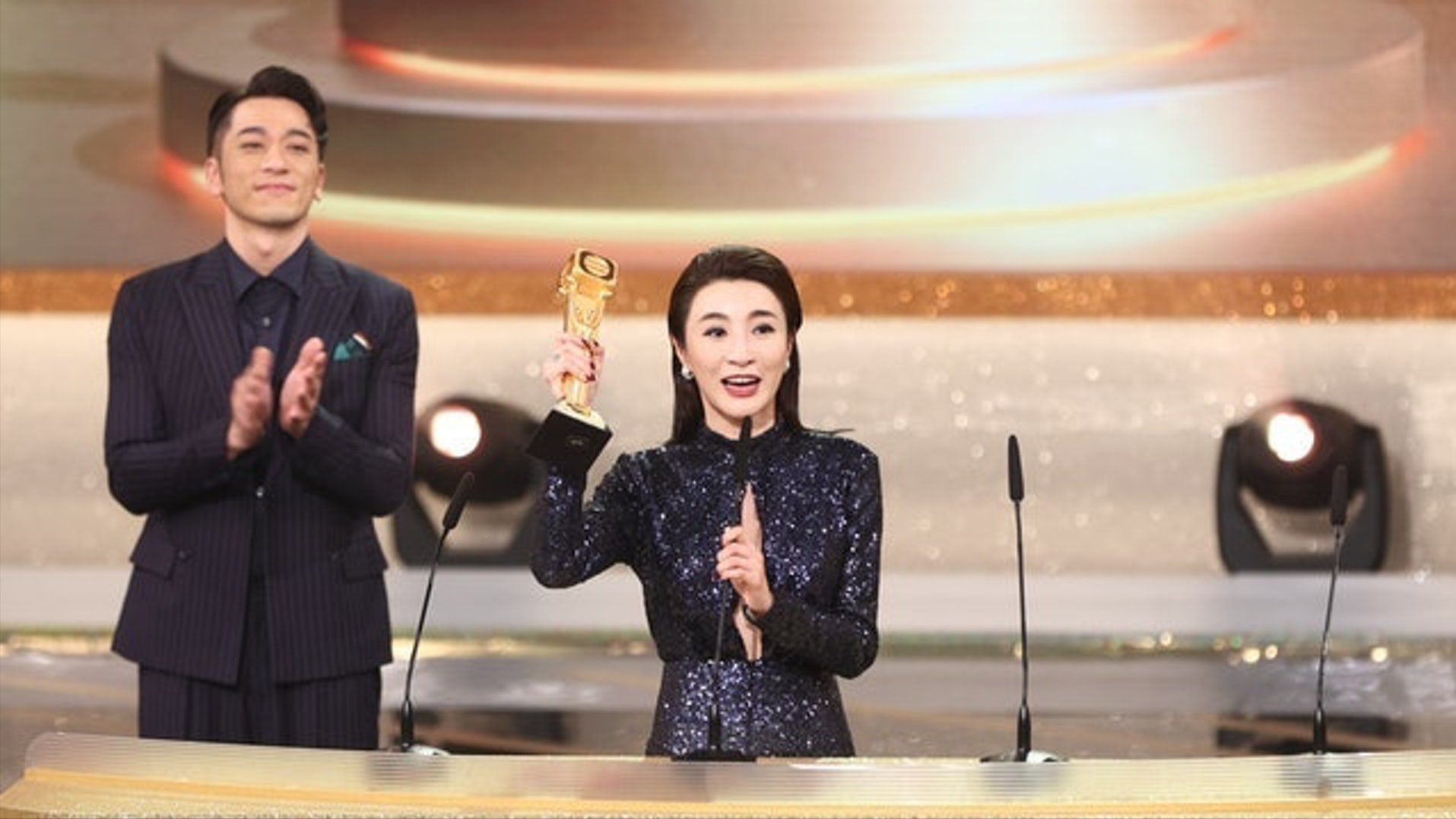 林夏薇发文回应夺视后争议,直言接受批评,网友踢爆她删评论休闲区蓝鸢梦想 - Www.slyday.coM 林夏薇发文回应夺视后争议,直言接受批评,网友踢爆她删评论休闲区蓝鸢梦想 - Www.slyday.coM