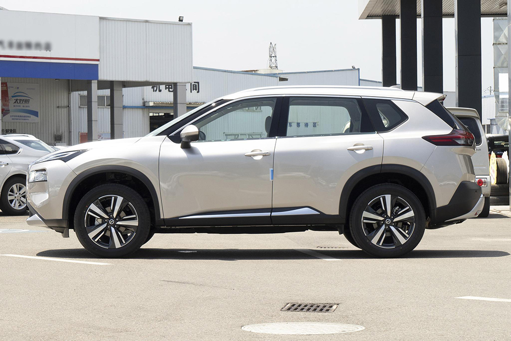 买合资紧凑型SUV绕不开它俩，威兰达和奇骏谁更出色？