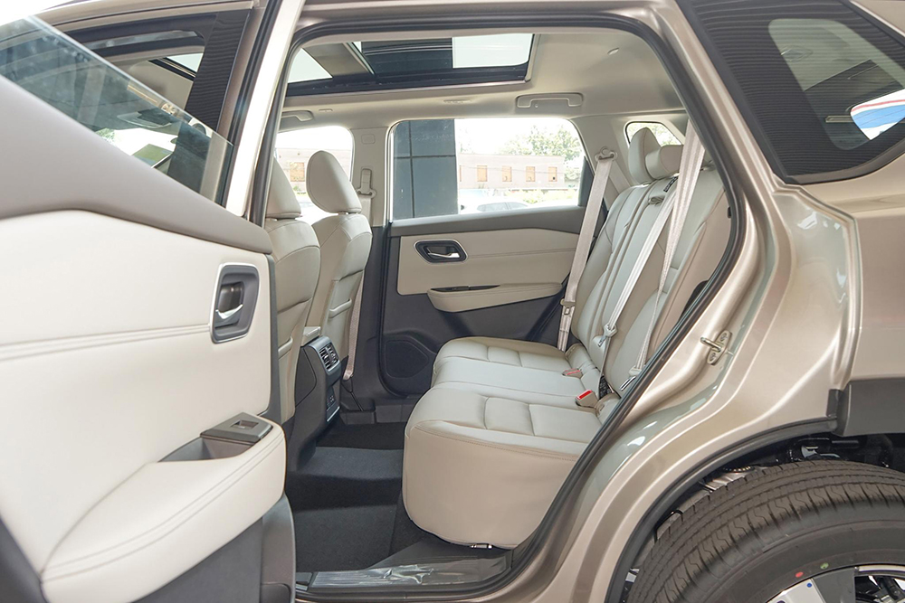 买合资紧凑型SUV绕不开它俩，威兰达和奇骏谁更出色？