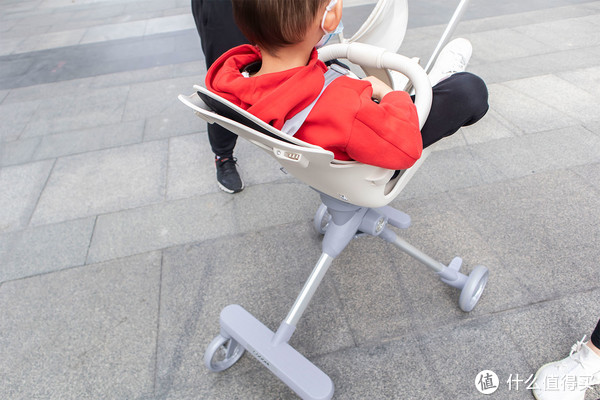 这款高颜值遛娃车实用吗？  COOGHI酷骑遛娃神器测评休闲区蓝鸢梦想 - Www.slyday.coM