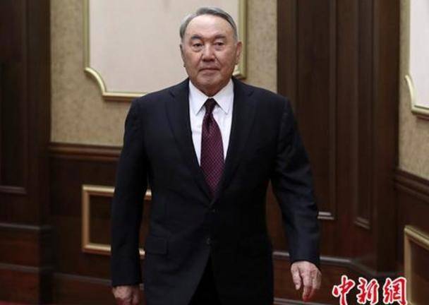 全国人民应团结一致支持总统|前总统|努尔苏丹|哈萨克斯坦_新浪新闻