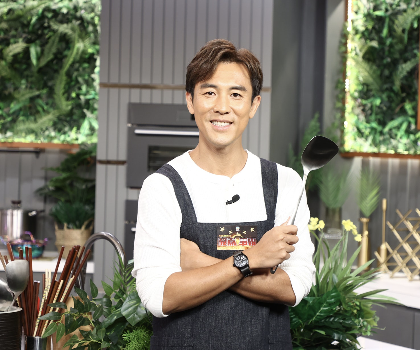 香港艺人应对餐厅生意受损黄宗泽西餐厅卖早餐谭俊彦关门停业