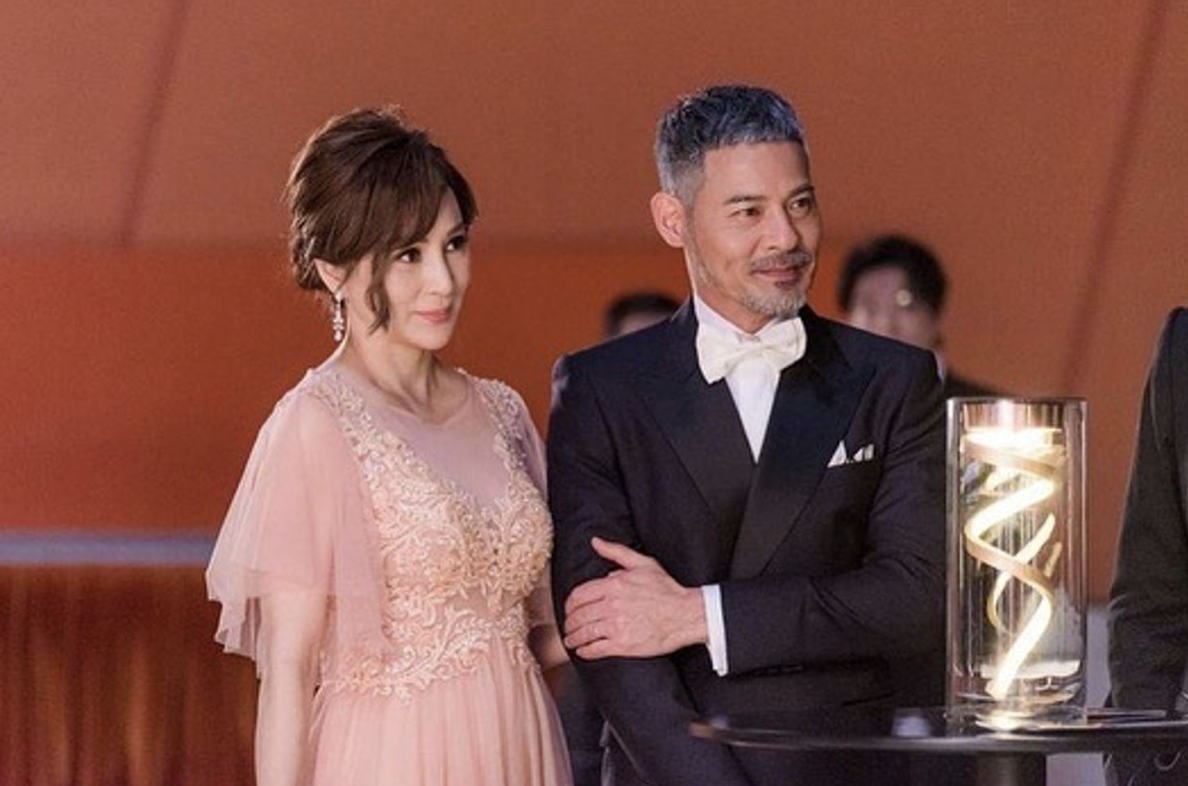 黄智贤一线小生地位不保两年没拍tvb新剧星途起伏已铺路转行