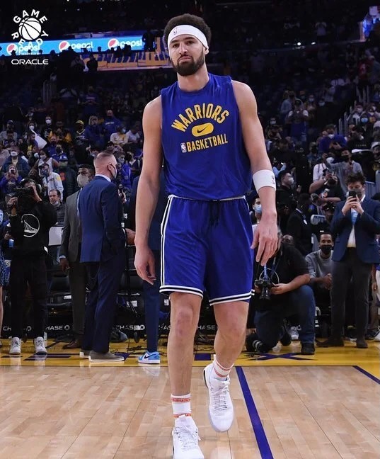 你好,汤普森!复出首节5中1,水花组合重现江湖,库里5中4抢戏休闲区蓝鸢梦想 - Www.slyday.coM 你好,汤普森!复出首节5中1,水花组合重现江湖,库里5中4抢戏休闲区蓝鸢梦想 - Www.slyday.coM