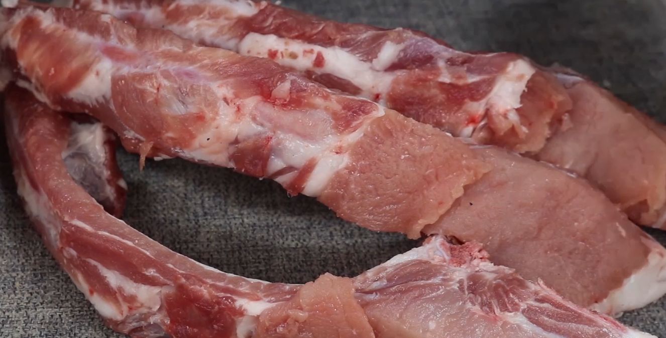 挑选排骨有诀窍,看到这几种,扭头就走,白送也不要,长见识了休闲区蓝鸢梦想 - Www.slyday.coM 挑选排骨有诀窍,看到这几种,扭头就走,白送也不要,长见识了休闲区蓝鸢梦想 - Www.slyday.coM