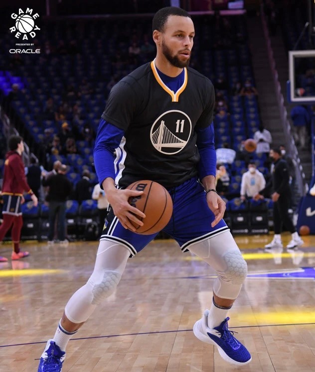 你好,汤普森!复出首节5中1,水花组合重现江湖,库里5中4抢戏休闲区蓝鸢梦想 - Www.slyday.coM 你好,汤普森!复出首节5中1,水花组合重现江湖,库里5中4抢戏休闲区蓝鸢梦想 - Www.slyday.coM