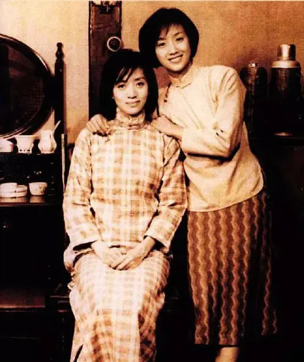 吴倩莲和林忆莲汤唯五官相似气质上最接近梅艳芳