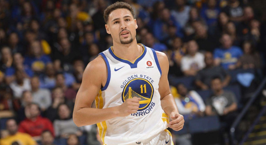 汤普森隔941天复出球迷漫长等待他如此受欢迎的原因是什么