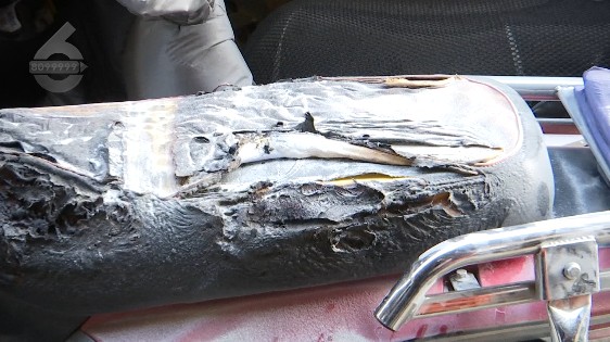 吓人！昆明一小区电动车爆燃，20多辆车烧成铁架！连单元楼也…休闲区蓝鸢梦想 - Www.slyday.coM