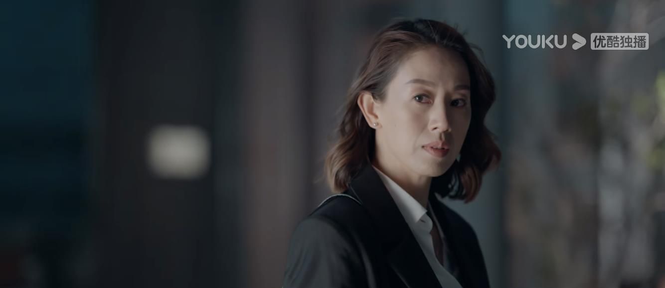 《家族荣耀》好家伙，张智霖撒谎眼睛都不眨一下休闲区蓝鸢梦想 - Www.slyday.coM