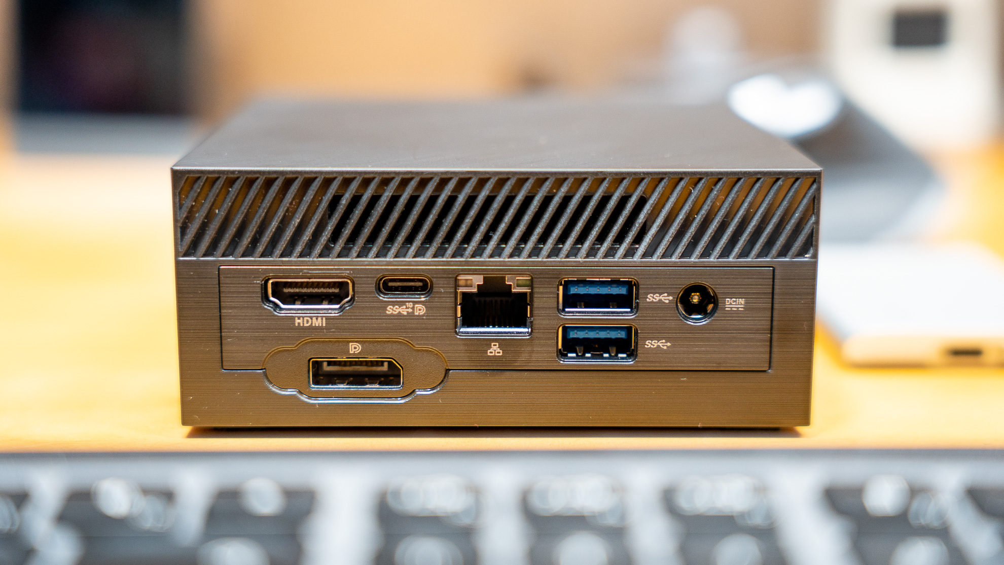 amd的迷你pc怎么玩华硕pn51评测分享