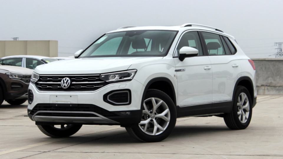 丰田威飒对大众探岳：中型SUV，科技与空间谁更关键