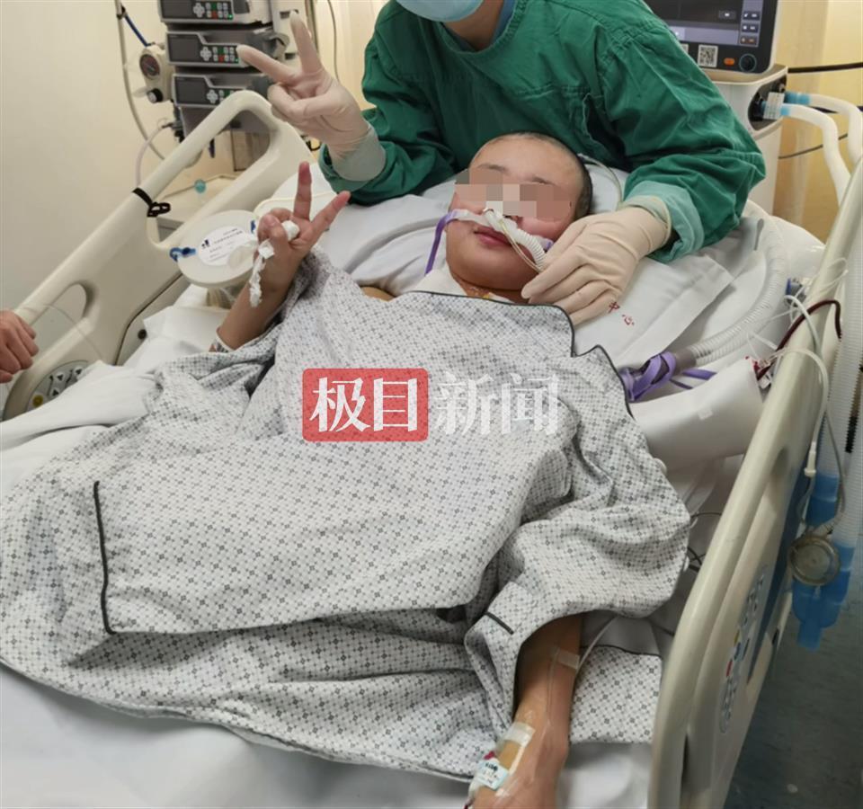 遭姐夫投毒百草枯女孩已能站立，近期或转普通病房休闲区蓝鸢梦想 - Www.slyday.coM