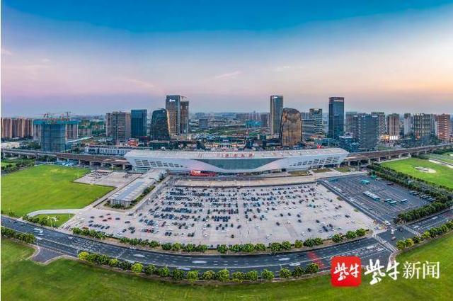 "颜值""气质"双提升,苏州高铁新城十年华丽蝶变|高铁|苏州市|长三角_