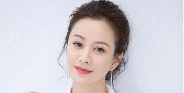 她明明长得很漂亮，也很符合大众审美，为何偏偏就是不火？休闲区蓝鸢梦想 - Www.slyday.coM