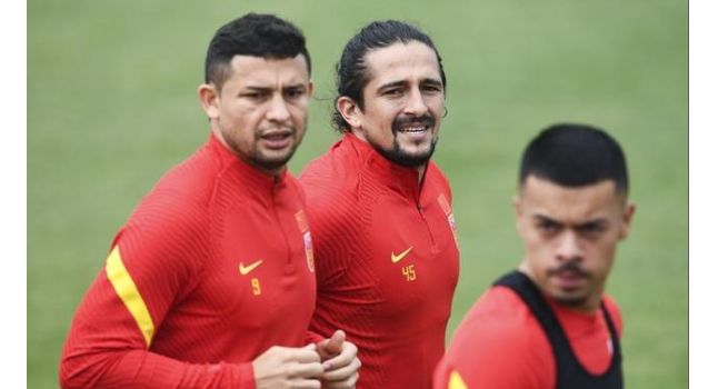 国足归化球员遇尴尬,除洛国富外都不表态,足协仍在联系休闲区蓝鸢梦想 - Www.slyday.coM 国足归化球员遇尴尬,除洛国富外都不表态,足协仍在联系休闲区蓝鸢梦想 - Www.slyday.coM