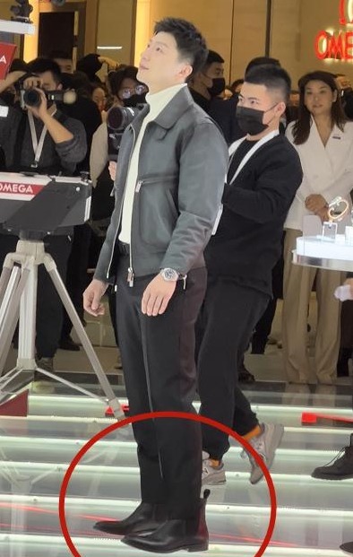 刘国梁曝光马龙张继科耍帅诀窍,孙颖莎3秒内能睡着|孙颖莎|刘国梁