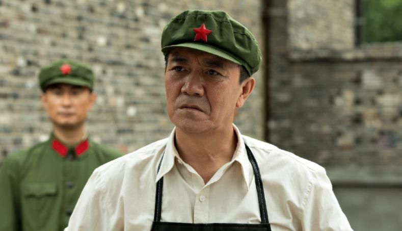 肖战当主演李幼斌当配角王牌部队成顶流军旅剧天花板