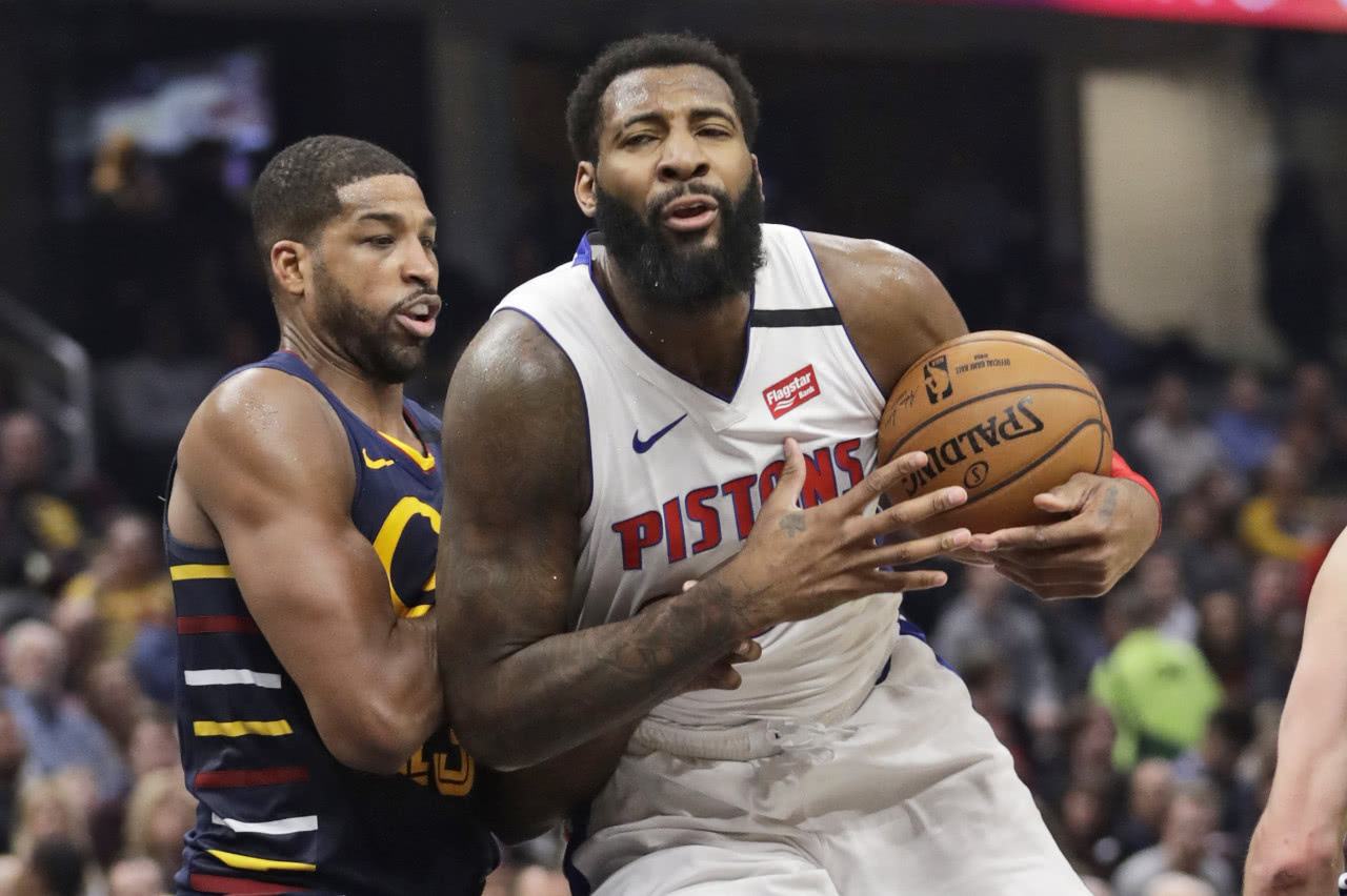 统治篮板5年，他本该是NBA第一中锋，为何才28岁，就混成底薪？休闲区蓝鸢梦想 - Www.slyday.coM