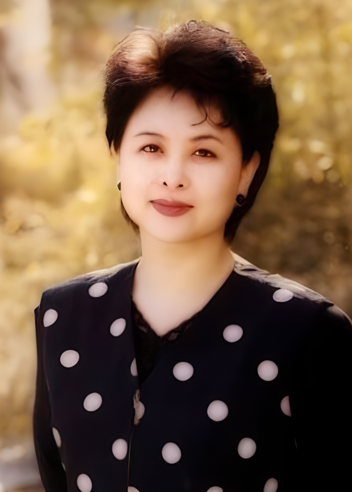 沈旭华,1969年12月20日-2002年8月20日,33岁沈旭华1969年出生于杭州