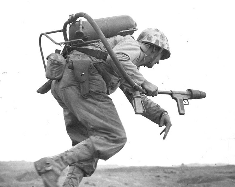 根据e3火焰喷射器的实验设计,在设计中对m2-2进行了多种改进