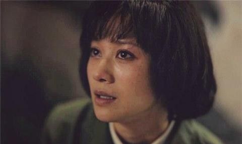 她明明长得很漂亮，也很符合大众审美，为何偏偏就是不火？休闲区蓝鸢梦想 - Www.slyday.coM