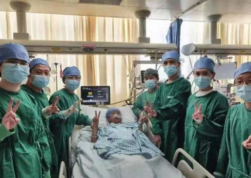 被姐夫投毒女孩肺移植后发声致谢：是你们把我从鬼门关救了回来休闲区蓝鸢梦想 - Www.slyday.coM