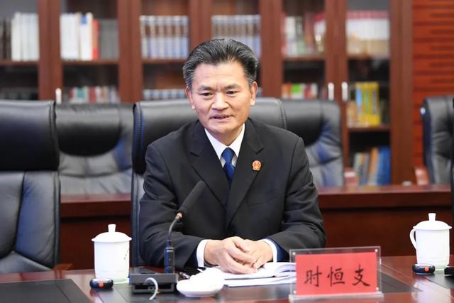 国际教育学院院长市人大代表,江苏省清江中学校长,党委书记市人大代表