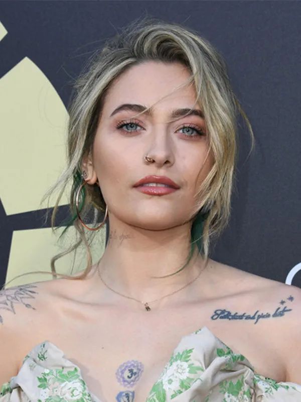 "流行天王"迈克尔·杰克逊的23女儿帕丽斯·杰克逊(paris jackson)在
