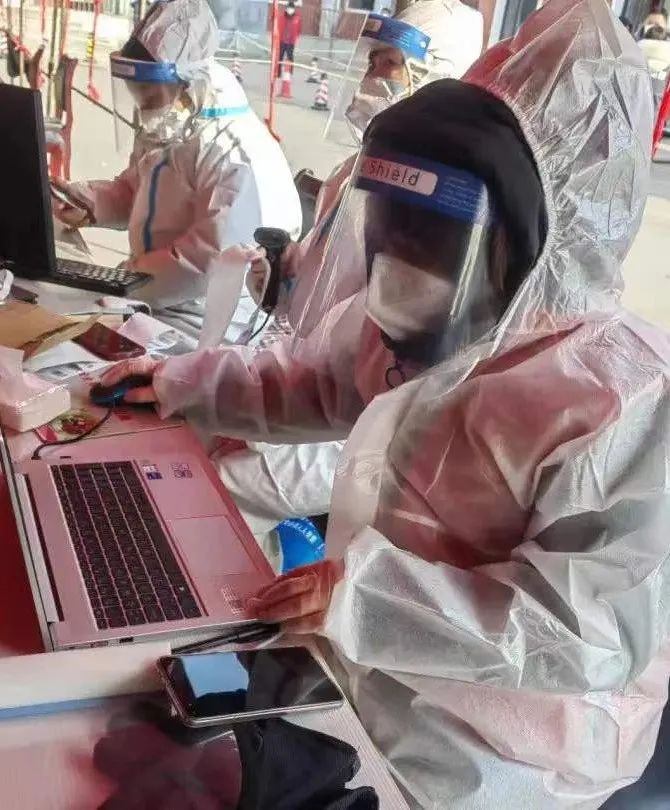 西青区“最美家庭”抗疫故事系列展示：检医同心奋斗 是最长情的告白休闲区蓝鸢梦想 - Www.slyday.coM